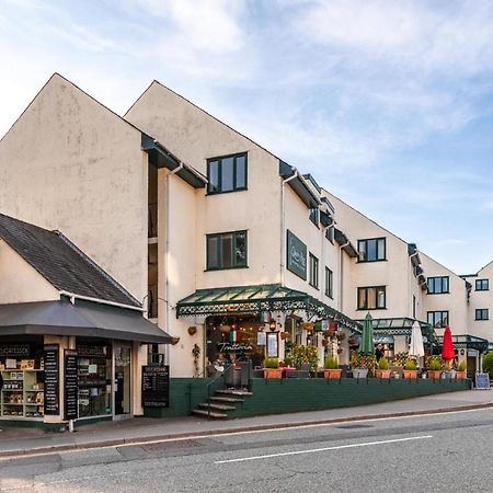 Luxury 2 Bed Room Lake View Apt Bowness Parking Dış mekan fotoğraf
